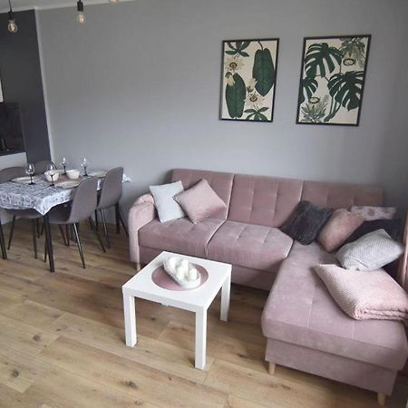 Trzypokojowy Apartament Apartment Гданск Екстериор снимка