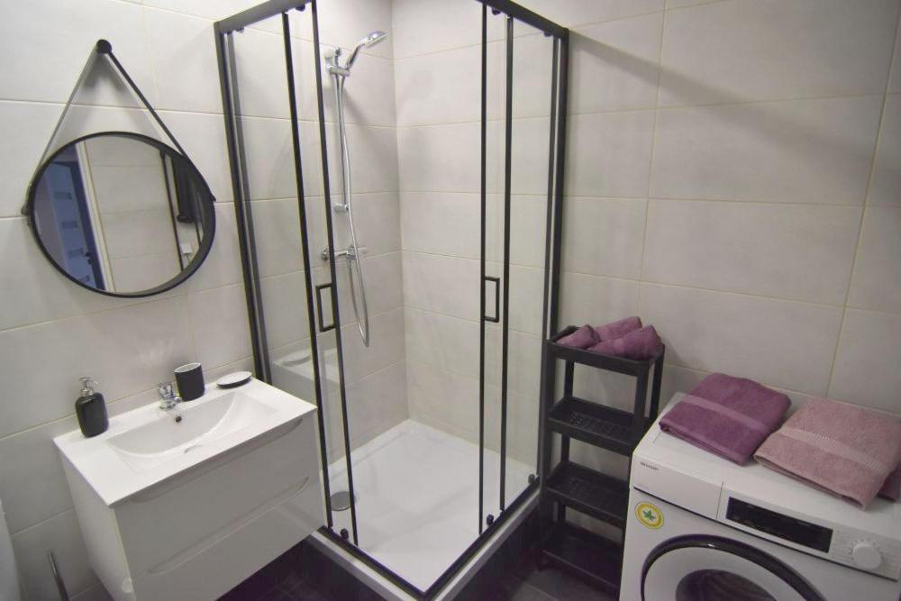 Trzypokojowy Apartament Apartment Гданск Екстериор снимка